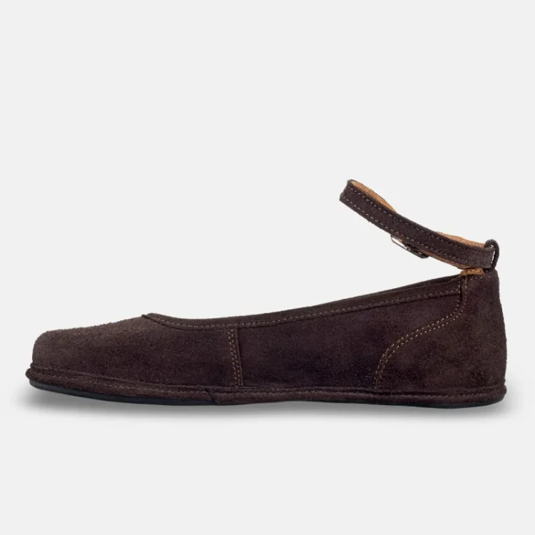 ada-brown-suede (3).webp